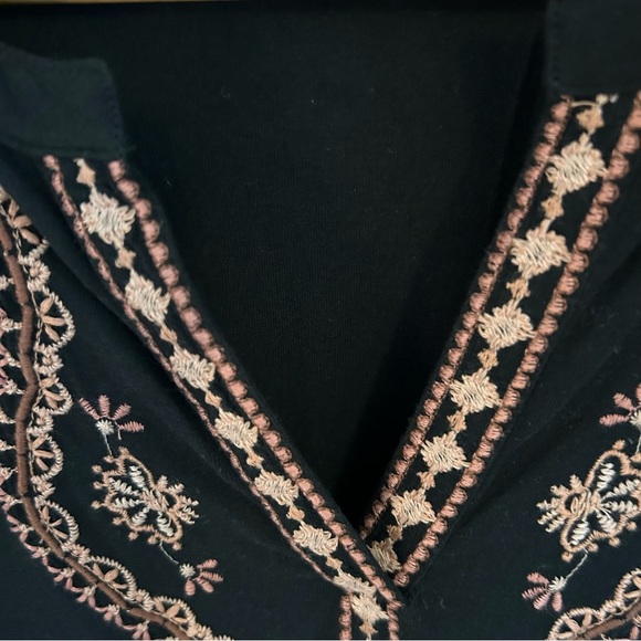 J. Jill Embroidered Bell Sleeve Top. Size Medium. - Picture 7 of 13